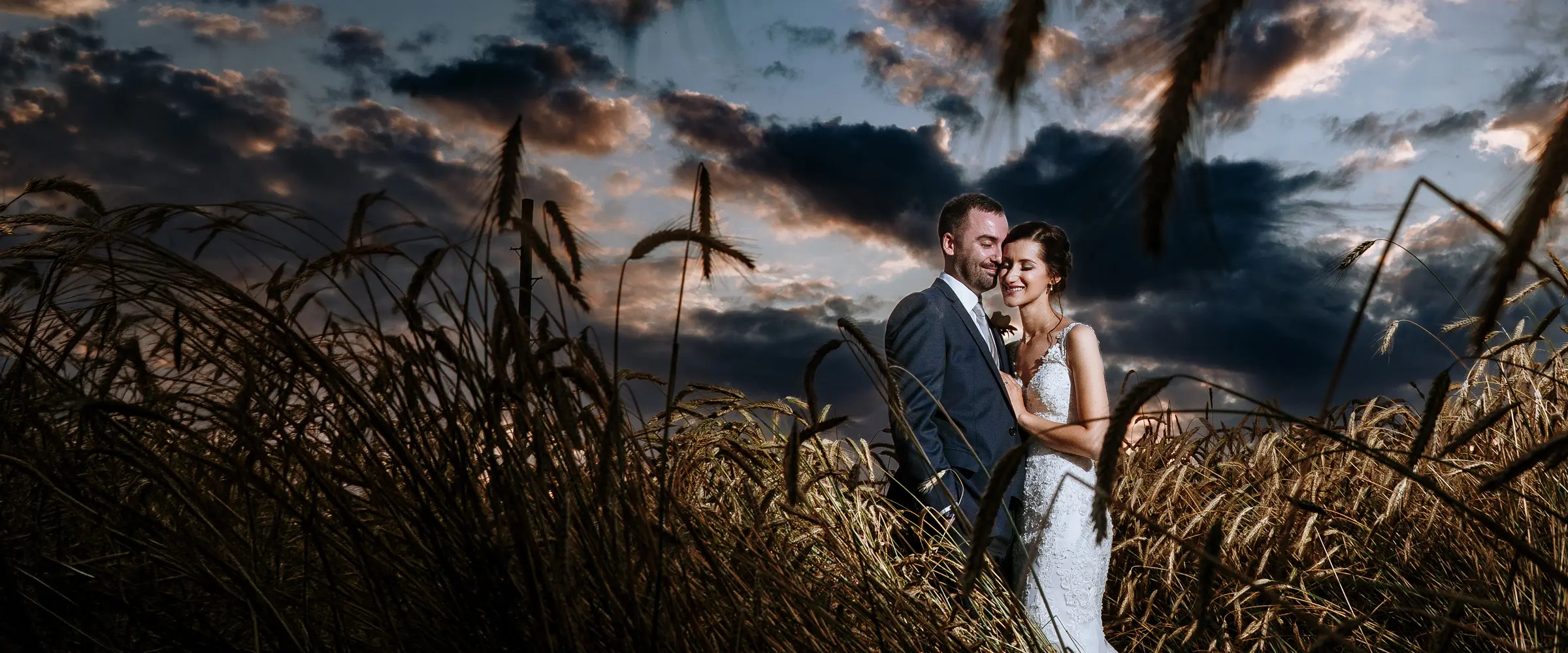Krissie and Tom · Swancar Farm · documentary wedding photography by Gary Phillip